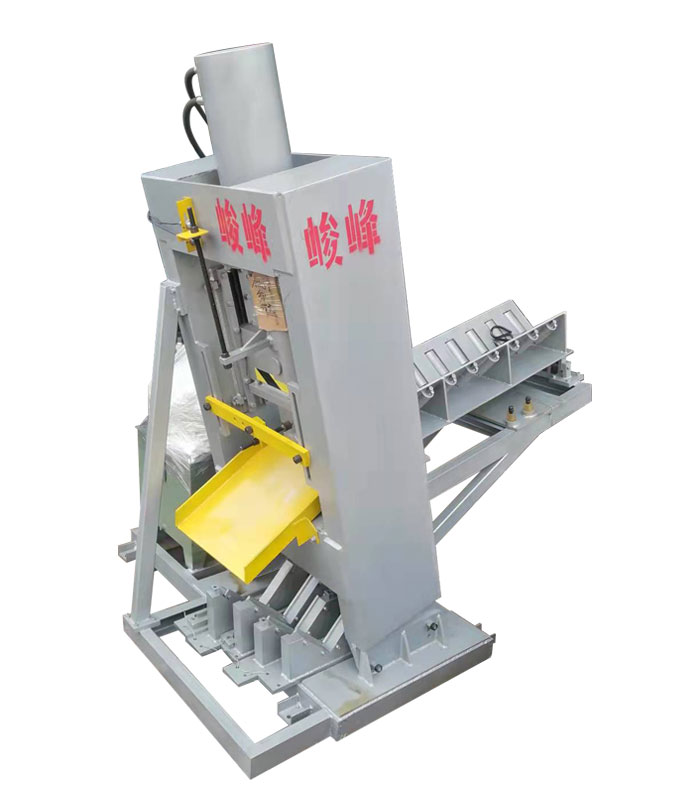 200A型自動馬蹄石劈石機